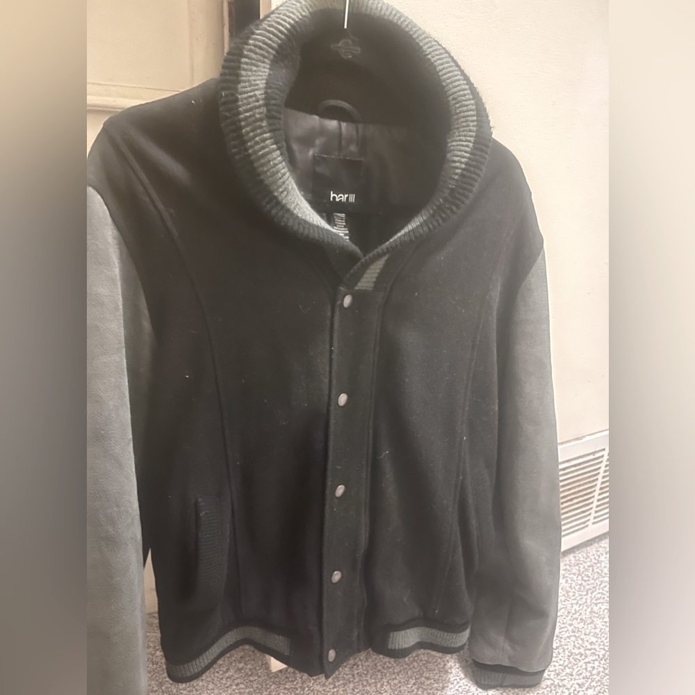 BAR III Wool varsity jacket zipper and buttons. Inside zipper size Large - Picture 1 of 8